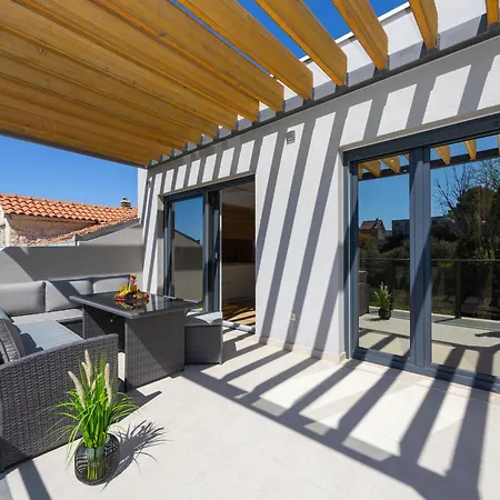 Casa Ivano Split 펜션 Kamen